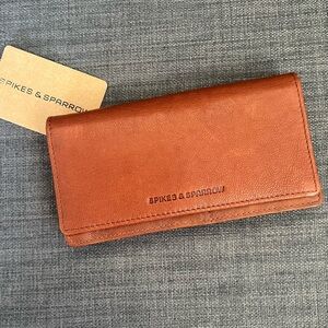 NWT SPIKES & SPARROW DOUBLE COMPARTMENT LEATHER WALLET ORGANIZER CASE